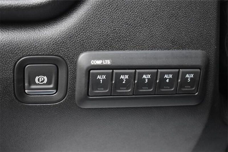 2025 Chevrolet Silverado 3500HD Work TruckImage 25