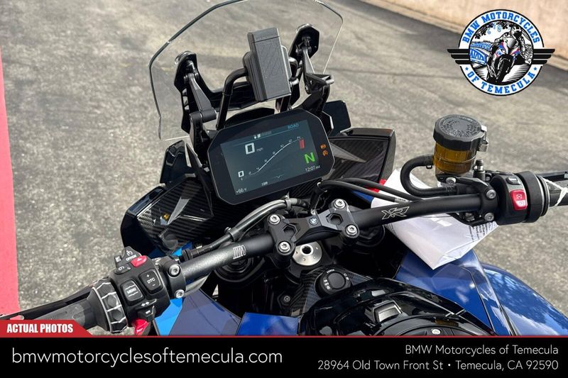 2026 BMW M 1000 XRImage 17