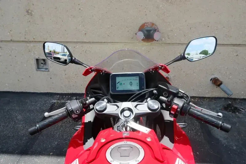 2024 Honda CBR650R ABS GRAND PRIX RED Image 13
