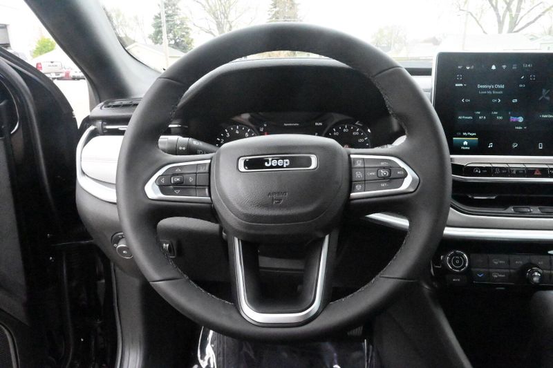 2025 Jeep Compass LimitedImage 22