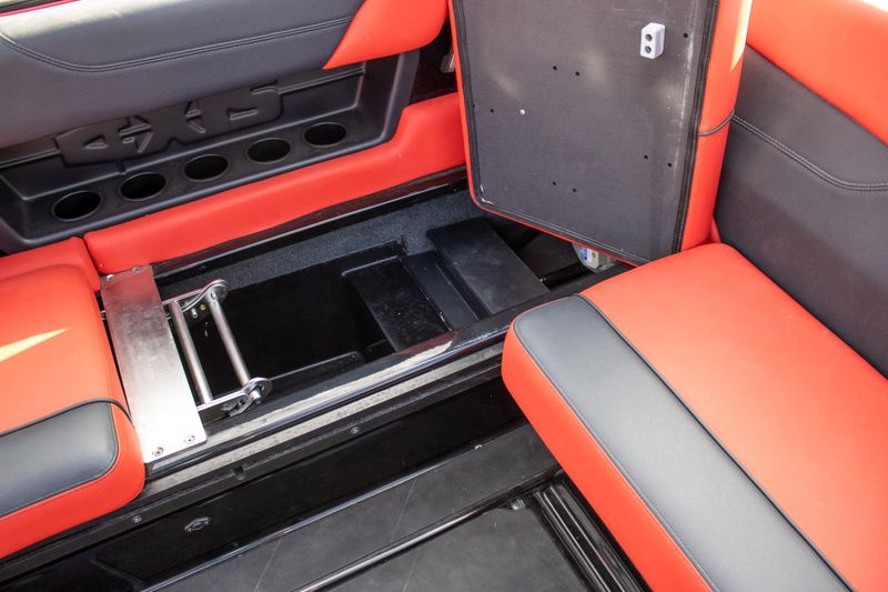 2023 AXIS A24Image 42