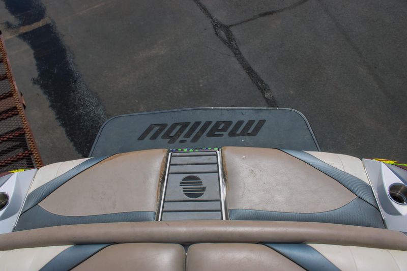 Used 2011 MALIBU WAKESETTER 247 Image 10