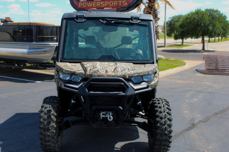 2023 Can-Am DEFENDER MAX LTD HD10 BACKWOODS CAMO Image 7