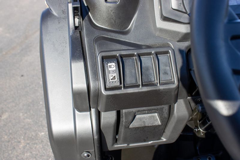 NEW 2026 CAN-AM DEFENDER MAX DPS HD7 Image 20