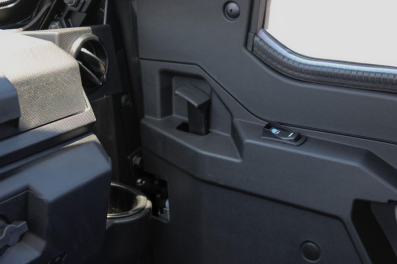2025 Polaris RANGER CREW XP 1000 NORTHSTAR EDITION ULTIMATE PURSUIT CAMO Image 32