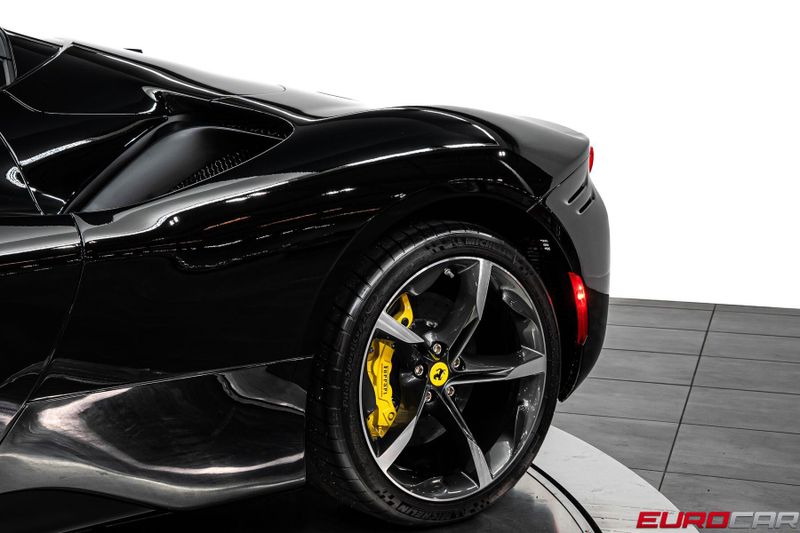 2024 Ferrari SF90 Spider *CARBON RACING SEATS * FULL PPF*Image 20