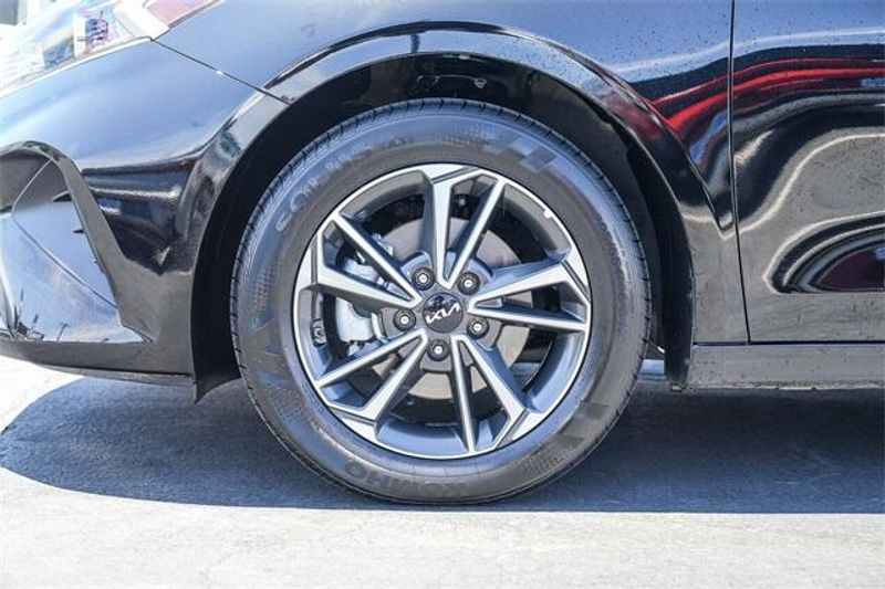 Used 2024 Kia Forte LXSImage 11