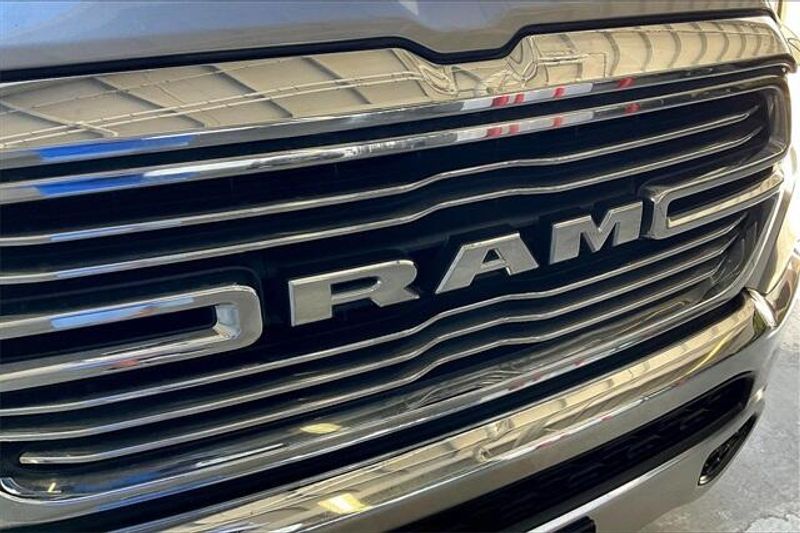 2019 RAM 1500 LaramieImage 30