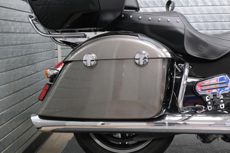 NEW 2025 INDIAN MOTORCYCLE ROADMASTER WITH POWERBAND AUDIO PACKAGE BLACK Image 10