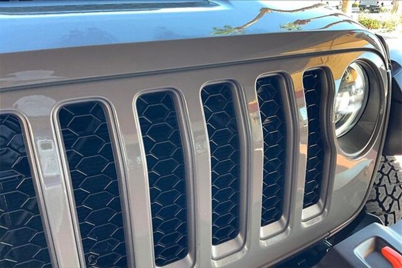 Used 2023 Jeep Gladiator MojaveImage 30