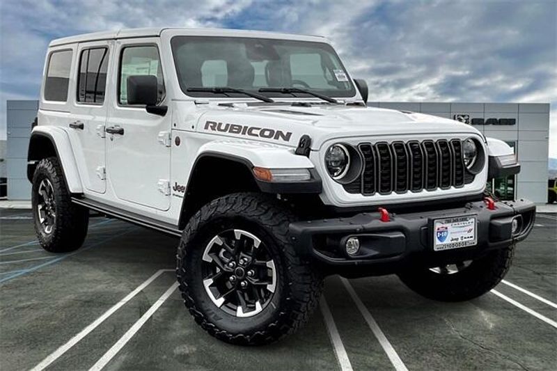 New 2025 Jeep Wrangler 4-door Rubicon XImage 14