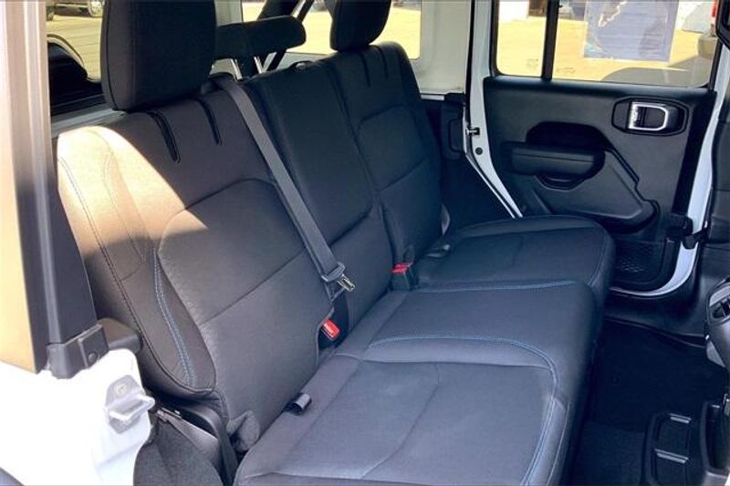 Used 2022 Jeep Wrangler 4xE Unlimited Rubicon 4xeImage 26