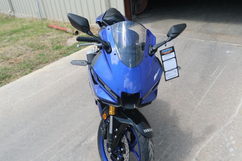 2025 Yamaha YZFR3 ABS TEAM BLUE Image 9