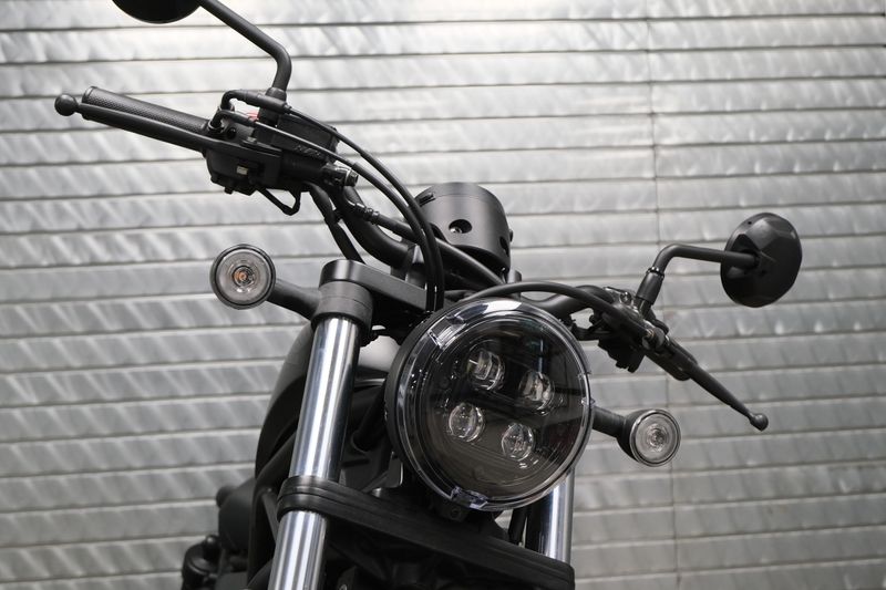 USED 2025 HONDA REBEL 300 Image 9