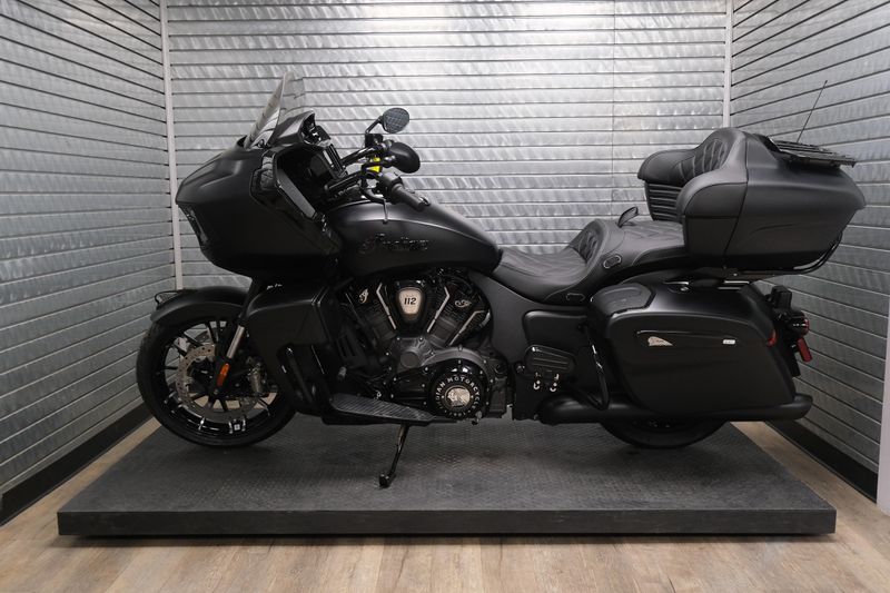 NEW 2026 INDIAN MOTORCYCLE PURSUIT DARK HORSE WITH 112 AND AUDIO PACKAGE Image 6