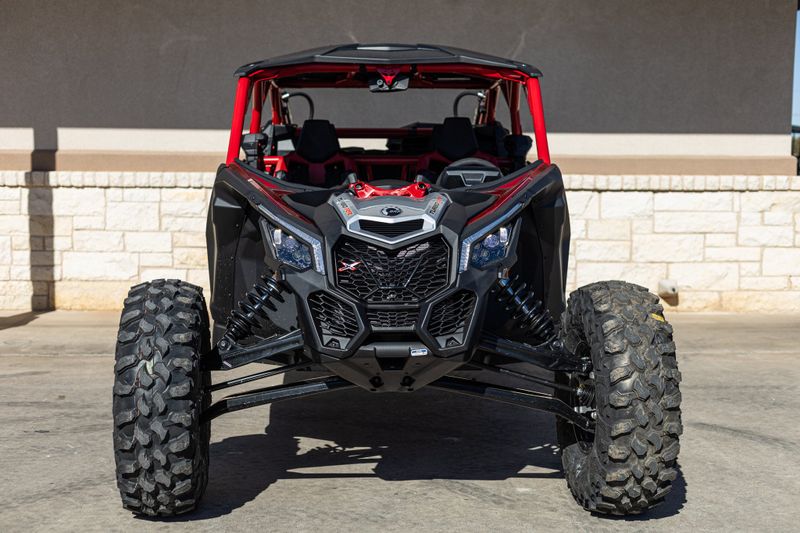 2024 Can-Am MAVERICK X3 MAX X DS TURBO RR FIERY RED AND HYPER SILVERImage 7