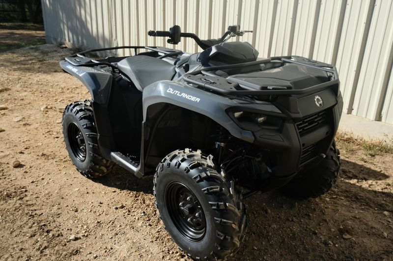 NEW 2026 CAN-AM OUTLANDER DPS 700 Image 1