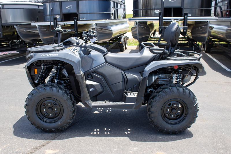 NEW 2026 CAN-AM OUTLANDER MAX DPS 700 Image 6