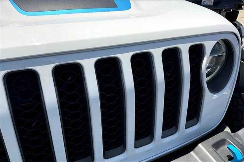 Used 2022 Jeep Wrangler 4xE Unlimited Rubicon 4xeImage 30