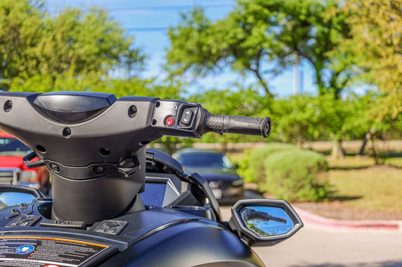 NEW 2026 YAMAHA FX SVHO WITH AUDIO Image 9