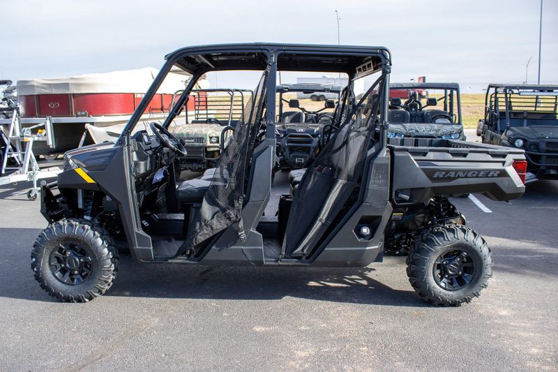 NEW 2026 POLARIS RANGER CREW 1000 PREMIUM Image 5