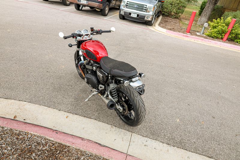 USED 2023 TRIUMPH SPEED TWIN1200 Image 23