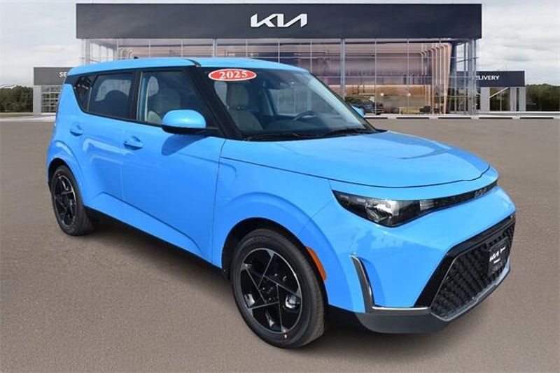 New 2025 Kia Soul EXImage 1