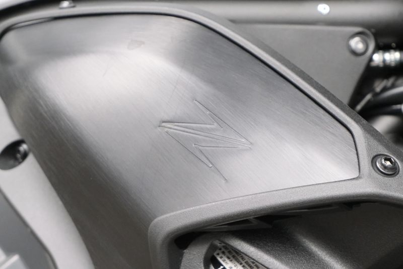 NEW 2026 KAWASAKI Z900 ABS Image 11