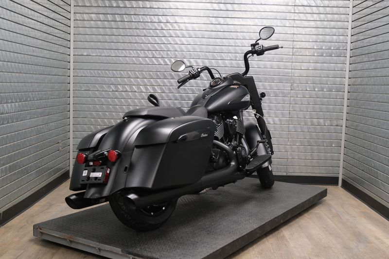 NEW 2026 INDIAN MOTORCYCLE SPRINGFIELD DARK HORSE Image 3
