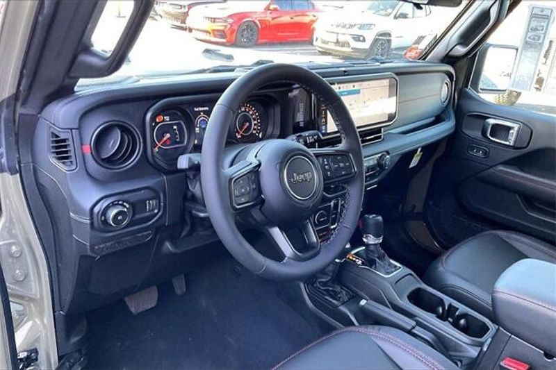 New 2026 Jeep Wrangler 4-door RubiconImage 6