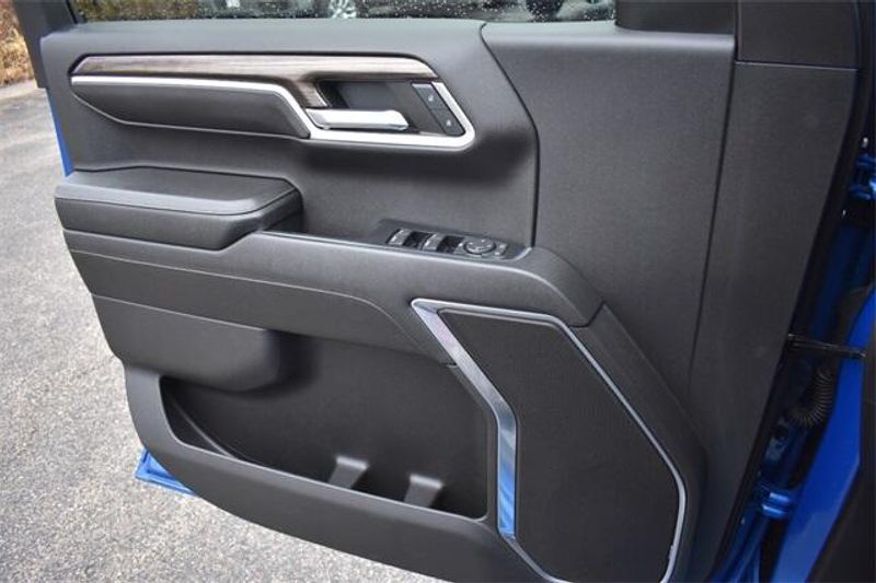 Used 2022 Chevrolet Silverado 1500 LTImage 32