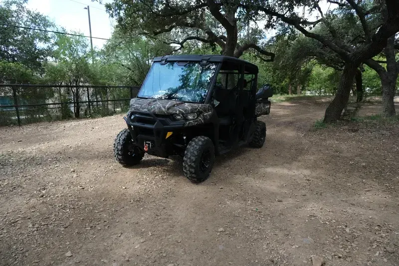 2025 Can-Am DEFENDER MAX XT HD9 CAMO WILDLAND Image 1