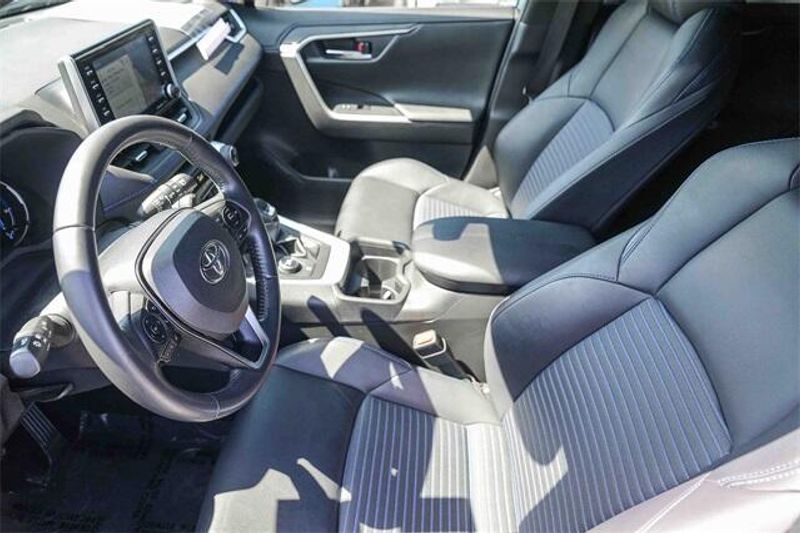 Used 2021 Toyota RAV4 Hybrid XSEImage 19