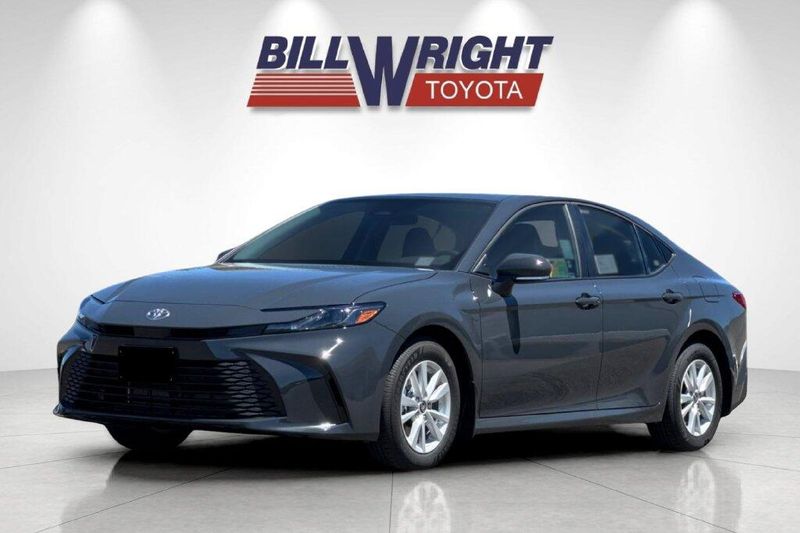 New 2026 Toyota Camry LEImage 7
