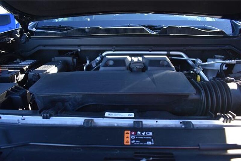 Used 2025 Chevrolet Colorado ZR2Image 35