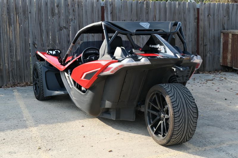 USED 2024 POLARIS SLINGSHOT SLR AUTODRIVE Image 5