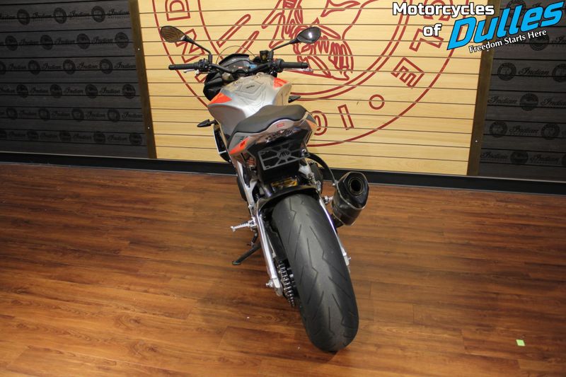 Used 2018 Aprilia Tuono V4 1100 RR Image 7