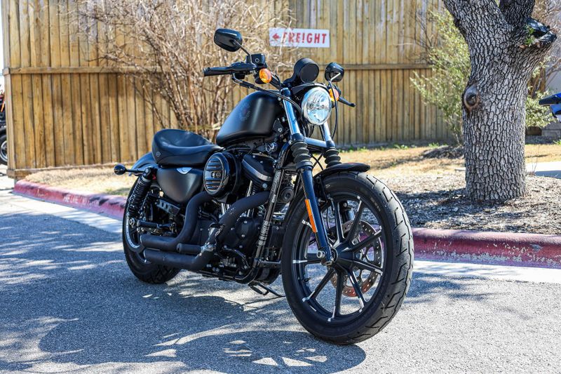 2020 HARLEY Sportster Iron 883Image 1