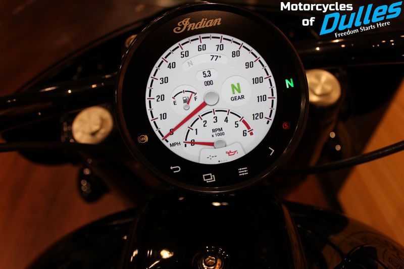 2025 Indian Motorcycle Super Chief Dark Horse Image 12