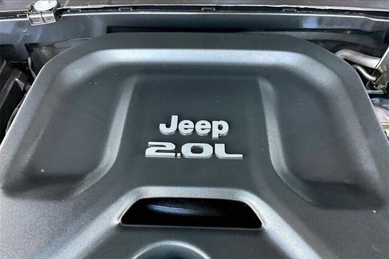 2022 Jeep Wrangler 4xE Unlimited Sahara 4xeImage 32