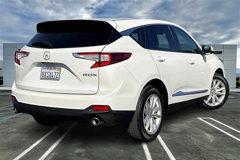 2021 Acura RDX BaseImage 13