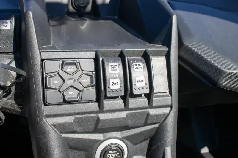 NEW 2026 CAN-AM MAVERICK X3 MAX RS TURBO Image 19