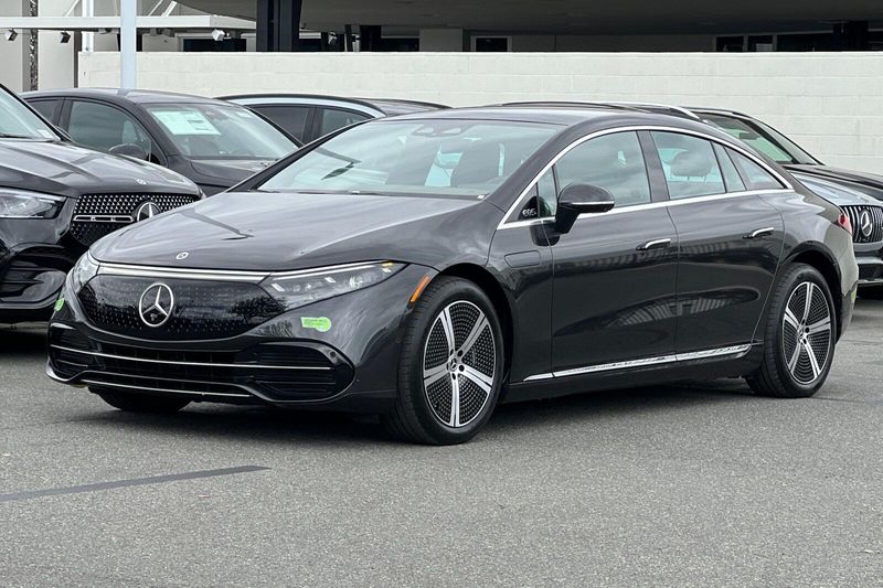2023 Mercedes-Benz EQS 450Image 8