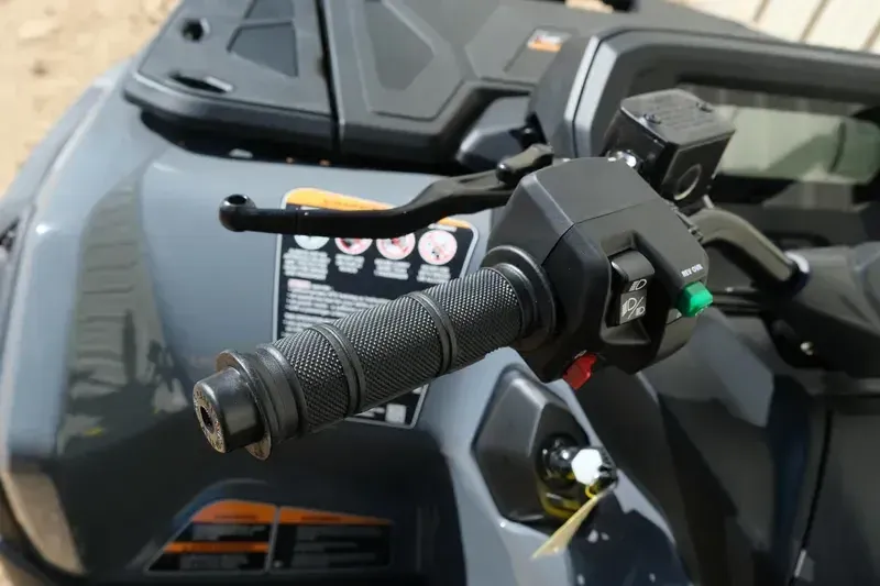 NEW 2026 CAN-AM OUTLANDER MAX DPS 1000R Image 15