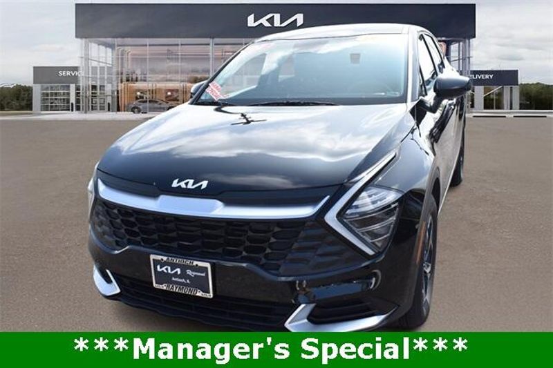2024 Kia Sportage LXImage 7