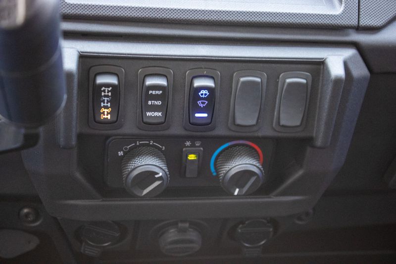 NEW 2026 POLARIS RANGER CREW XP 1000 NORTHSTAR TEXAS EDITION Image 25