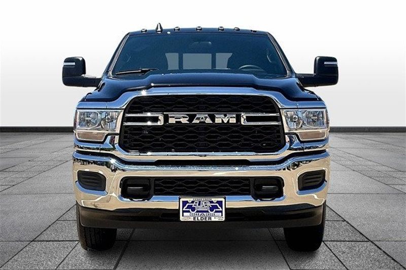 2024 RAM 2500 Tradesman Crew Cab 4x4 6