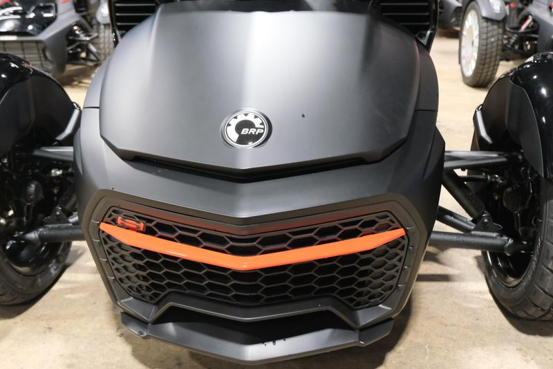NEW 2026 CAN-AM SPYDER F3S Image 10