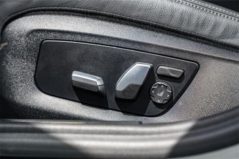 2022 BMW 5 Series 530iImage 22