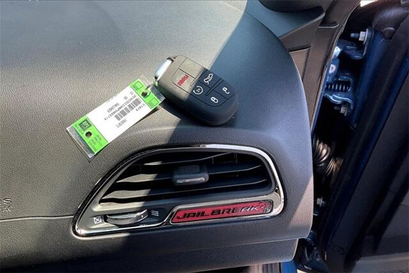 Used 2023 Dodge Challenger SRT Hellcat WidebodyImage 11